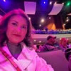 Meet your Posher, Melanie